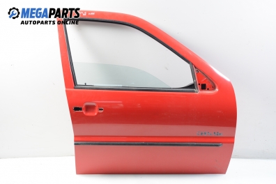 Ușă pentru Volkswagen Polo (6N/6N2) 1.6, 75 cp, hatchback, 5 uși, 1999, poziție: dreaptă - fața