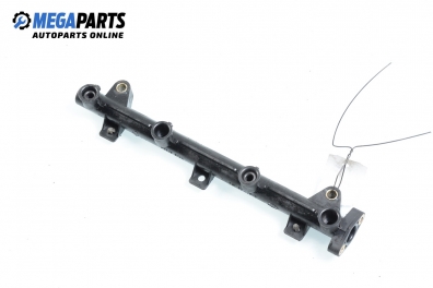 Fuel rail for Kia Rio 1.3, 75 hp, station wagon, 2001