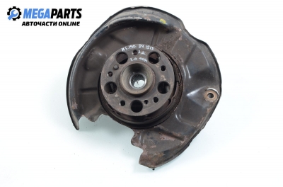 Knuckle hub for Mercedes-Benz 190E 2.0, 90 hp, 1984, position: rear - right
