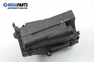 Carcasă filtru de aer pentru Volvo S40/V40 1.9 TD, 90 cp, sedan, 1998