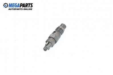 Duza diesel pentru BMW 5 (E34) 2.4 td, 115 cp, sedan automat, 1991
