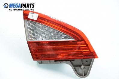 Inner tail light for Ford Mondeo Mk IV 2.0 TDCi, 140 hp, hatchback, 2007, position: left