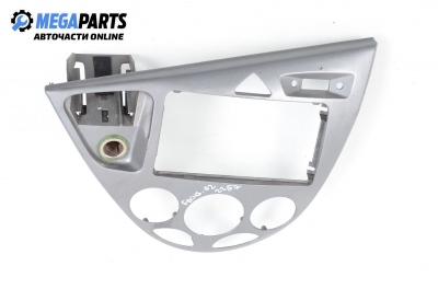 Interior plastic for Ford Focus 1.6 16V, 100 hp, hatchback, 5 doors, 2002