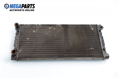 Radiator de apă pentru Volkswagen Passat 2.0, 115 cp, combi, 1992