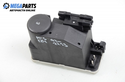 Central lock vacuum pump for Mercedes-Benz 124 (W/S/C/A/V) 2.0, 118 hp, sedan, 1992