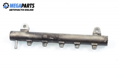 Fuel rail for Chevrolet Captiva 2.0 VCDi 4WD, 150 hp automatic, 2008