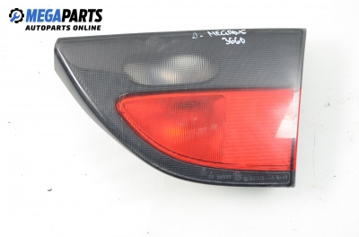 Stop interior pentru Renault Megane 1.6, 75 cp, sedan, 1997, poziție: dreapte