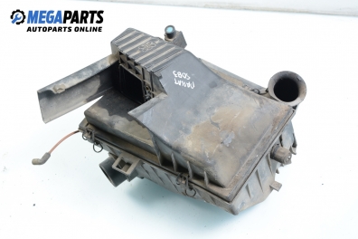 Filtergehäuse für Volkswagen Passat (B4) 2.0, 115 hp, combi, 1994