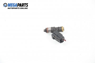 Gasoline fuel injector for Volkswagen Caddy III (2K) 2.0 EcoFuel, 109 hp, 2008