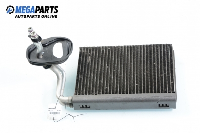 Radiator interior aer condiționat pentru BMW 1 (E81, E82, E87, E88) 2.0 d, 163 cp, hatchback, 5 uși, 2005