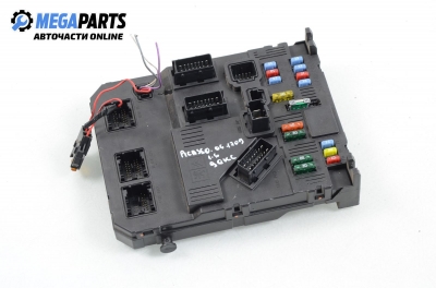 Fuse box for Citroen Xsara Picasso 1.6, 90 hp, minivan, 5 doors, 2006