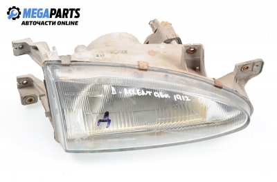 Headlight for Hyundai Accent 1.3, 75 hp, hatchback, 3 doors, 1996, position: right