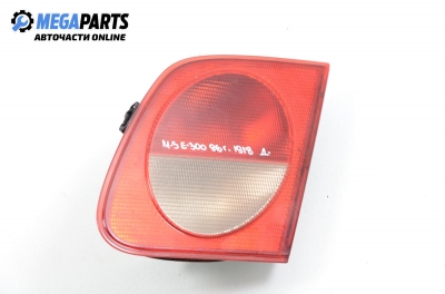 Inner tail light for Mercedes-Benz E W210 3.0 TD, 177 hp, sedan automatic, 1996, position: right