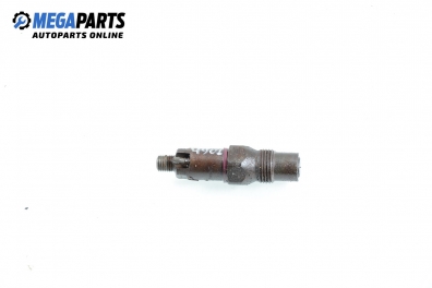 Diesel fuel injector for Ford Mondeo Mk II 1.8 TD, 90 hp, station wagon, 1998