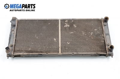 Water radiator for Volkswagen Passat 1.6 TD, 80 hp, sedan, 1992