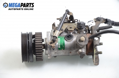 Diesel injection pump for Ford Mondeo Mk II 1.8 TD, 90 hp, sedan, 1997 № Delphi Z8448B250A