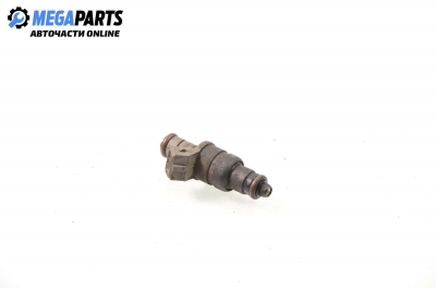 Gasoline fuel injector for Mercedes-Benz C-Class 202 (W/S) (1993-2000) 1.8, sedan automatic
