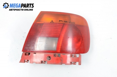 Tail light for Audi A4 (B5) 1.8 20V, 125 hp, sedan, 5 doors, 1995, position: right