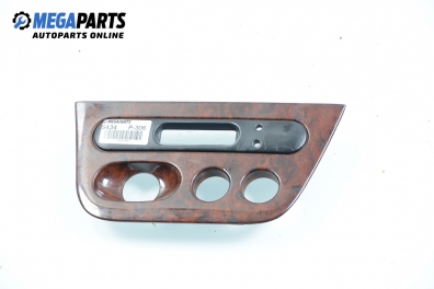 Consola centrală pentru Peugeot 306 2.0 HDI, 90 cp, combi, 1999