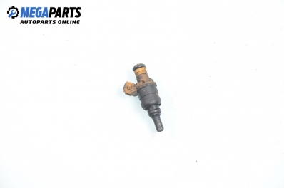 Gasoline fuel injector for Kia Rio 1.5 16V, 98 hp, station wagon, 2002