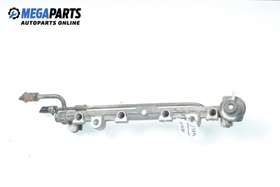 Fuel rail for Toyota Corolla (E110) 1.3, 75 hp, hatchback, 3 doors, 1997