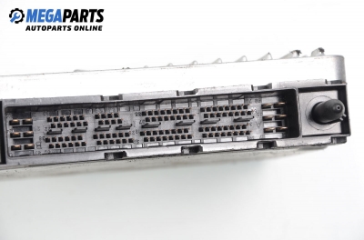 ECU cu cheie de contact pentru Volvo S60 2.4, 140 cp, 2001 № MB079700-8831