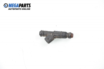 Gasoline fuel injector for Ford Focus I 1.8 16V, 115 hp, hatchback, 2000