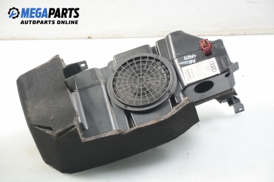 Subwoofer pentru Audi A6 (C5) 2.5 TDI, 150 cp, combi, 1999 № Blaupunkt 7 606 500 052