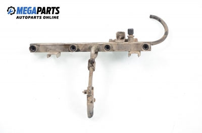 Fuel rail for Opel Astra F 1.6, 100 hp, hatchback, 3 doors, 1993