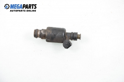 Gasoline fuel injector for Opel Astra F 1.6, 100 hp, hatchback, 1993