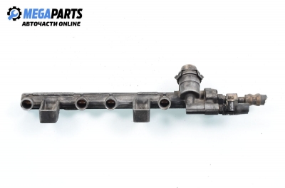 Fuel rail for Fiat Punto 1.2, 73 hp, 5 doors, 1994