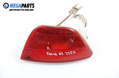 Lampă de ceață spate pentru Ford Focus 1.6 16V, 100 cp, hatchback, 5 uși, 2002