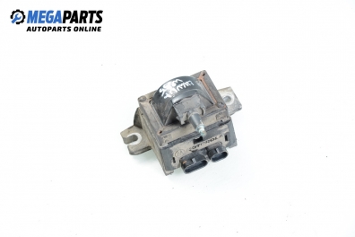 Bobină de aprindere for Renault Laguna I (B56; K56) 2.0, 113 hp, hatchback, 1995 Motorola