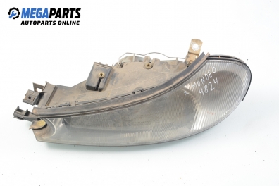 Far pentru Ford Mondeo Mk II 2.0, 131 cp, combi, 1999, poziție: stânga