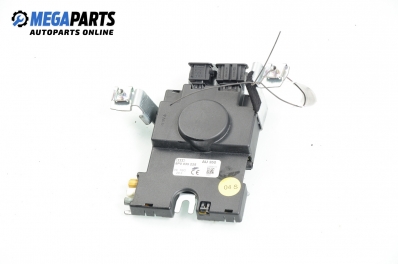 Antennenverstärker für Audi A3 (8P) 1.6, 102 hp, 3 türen, 2003 № 8P0 035 225