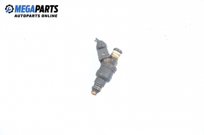 Gasoline fuel injector for Hyundai Coupe 1.6 16V, 114 hp, 1997