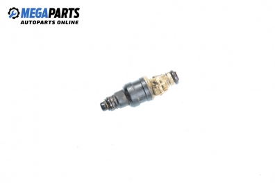 Benzineinspritzdüse für Volkswagen Golf III 1.6, 101 hp, 5 türen, 1995