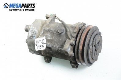 Kompressor klimaanlage für Volkswagen Passat (B3) 1.8, 90 hp, combi, 1992