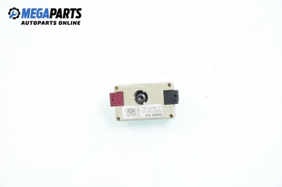 Antennenverstärker für BMW 5 (E60, E61) 3.0 d, 218 hp, combi automatik, 2005 № 6953191-01