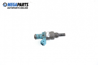 Duza benzină pentru Volkswagen Passat (B5; B5.5) 1.8 4motion, 125 cp, combi, 1998