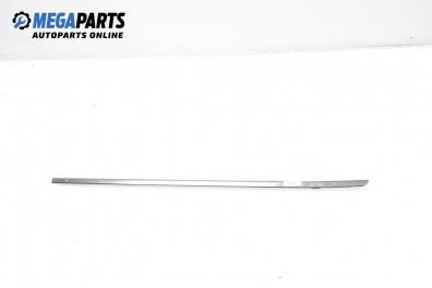 Material profilat exterior for Mercedes-Benz E-Class 210 (W/S) 3.2 CDI, 197 hp, sedan automatic, 2001, position: fața