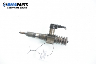 Einspritzdüse für Volkswagen Passat (B6) 2.0 TDI, 170 hp, combi automatik, 2007 № 03G 130 073 T