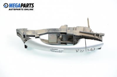 Mâner exterior pentru Mercedes-Benz E-Class 211 (W/S) 2.2 CDI, 150 cp, sedan, 2003, poziție: stânga - fața