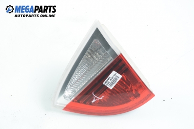 Innere bremsleuchte for BMW 3 (E90, E91, E92, E93) 2.0, 136 hp, combi, 2007, position: rechts