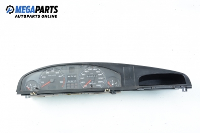 Instrument cluster for Audi 100 (C4) 2.0, 115 hp, sedan, 1992