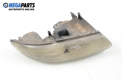 Far pentru Chrysler Voyager 2.0, 133 cp, 1998, poziție: dreapte