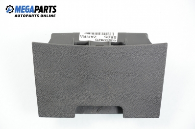 Plastic interior pentru Opel Zafira B 1.9 CDTI, 150 cp, 2005