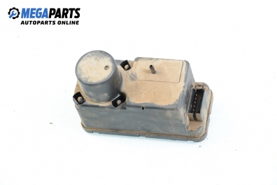 Vacuum pompă central for Volkswagen Passat (B3) 1.8, 90 hp, sedan, 1990