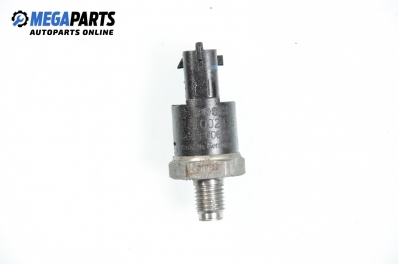 Sensor kraftstoffdruck for BMW 5 (E39) 2.5 d, 163 hp, combi, 2001 № Bosch 0 281 002 475