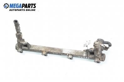 Fuel rail for Opel Vectra B 2.0 16V, 136 hp, hatchback, 1996